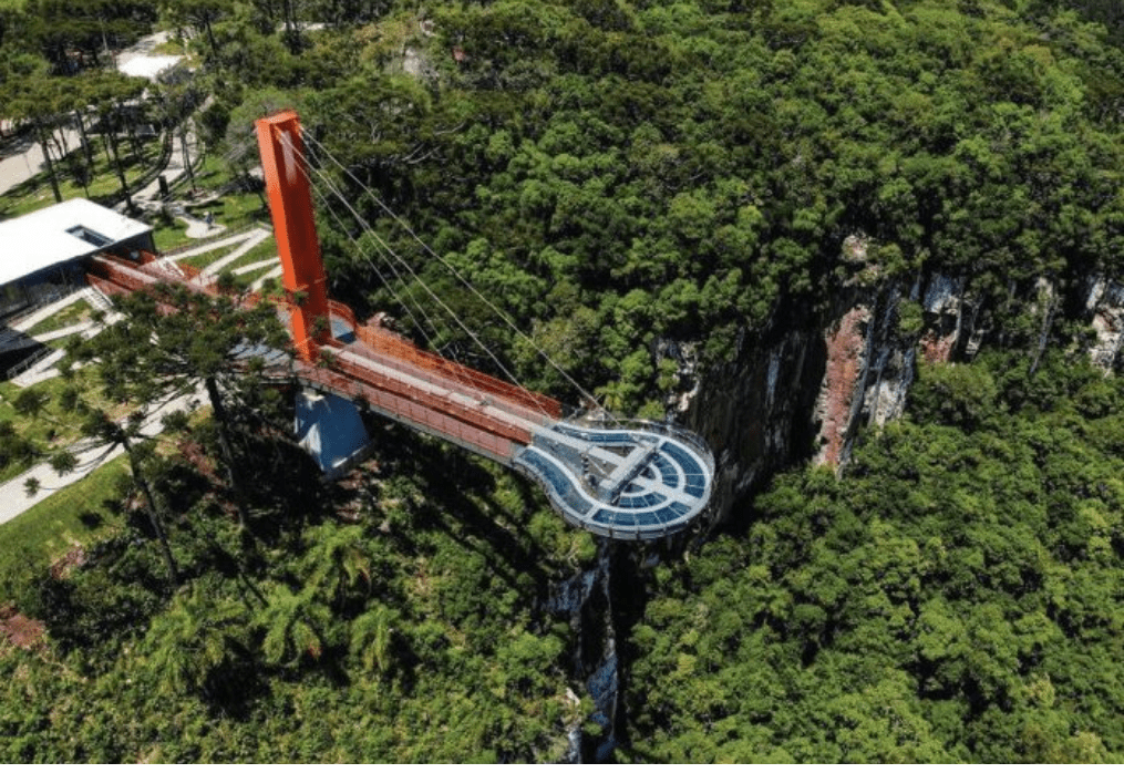 Morro do Careca terá passarela de vidro nas alturas e brinquedo radical!