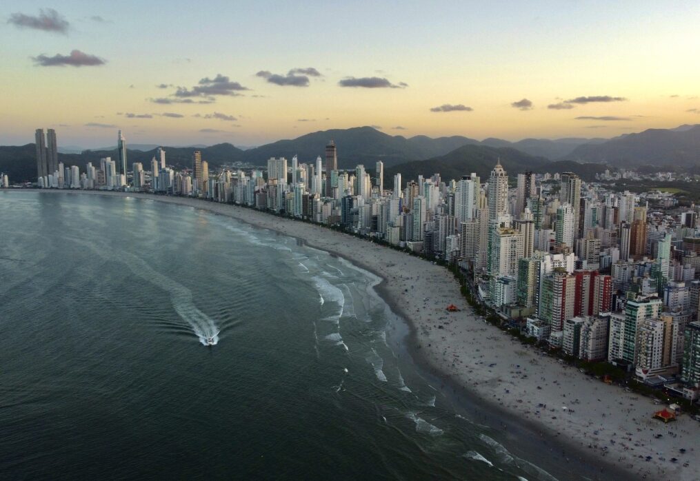 Tecnologia: O segredo do avanço de Balneário Camboriú.